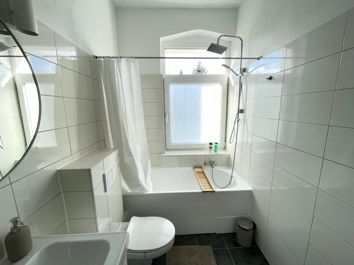 75Qm - 3 Rooms - Free Parking - Mallibase Apartments Hannover Kültér fotó