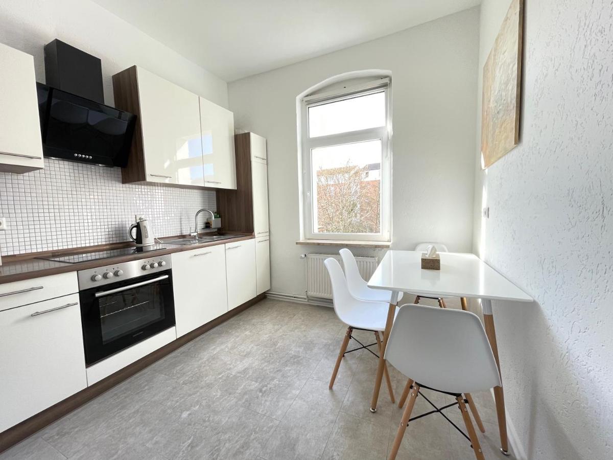 75Qm - 3 Rooms - Free Parking - Mallibase Apartments Hannover Kültér fotó