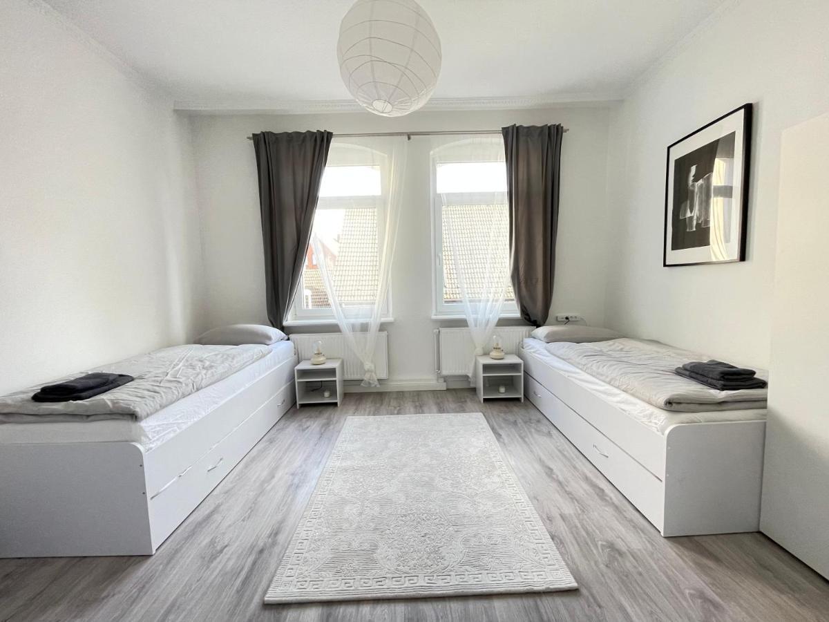 75Qm - 3 Rooms - Free Parking - Mallibase Apartments Hannover Kültér fotó